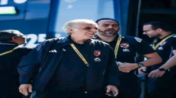 وصول بعثة الأهلي إلى ملعب ميتلايف استعدادًا لمواجهة بالميراس المرتقبة